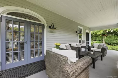 39 Little East Neck Road S, Babylon, NY 11702 - Photo 35