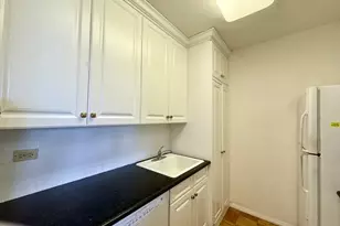 271-10 Grand Central Pkwy, Floral Park, NY 11005 - Photo 9
