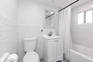 145-27 Guy R Brewer Blvd, Springfield Gardens, NY 11434 - Photo 25