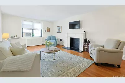 1273 North Avenue #5h Entrance 8, New Rochelle, NY 10804 - Photo 1