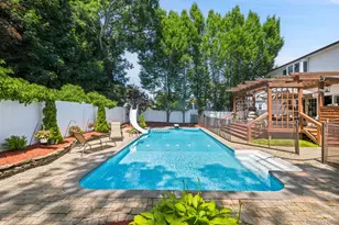 244 Grand Blvd, Massapequa Park, NY 11762 - Photo 9