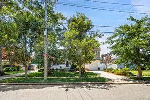 244 Grand Blvd, Massapequa Park, NY 11762 - Photo 19