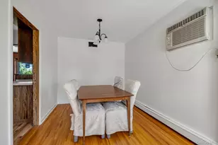 106 Campbell St, New Hyde Park, NY 11040 - Photo 5