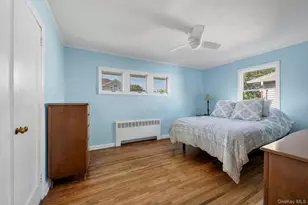 106 Campbell St, New Hyde Park, NY 11040 - Photo 9