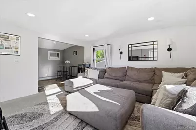 2545 Sycamore Avenue, Wantagh, NY 11793 - Photo 9