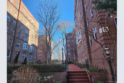 117-01 Park Lane South #C2M, Kew Gardens, NY 11415 - Photo 3