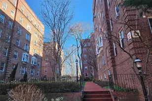 117-01 Park Ln S, Kew Gardens, NY 11415 - Photo 3