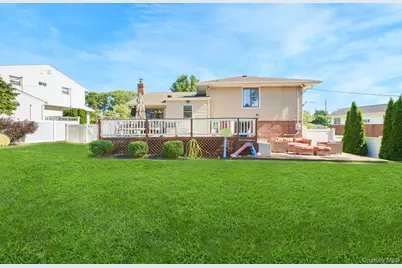 9 Wayne Place, Commack, NY 11725 - Photo 29