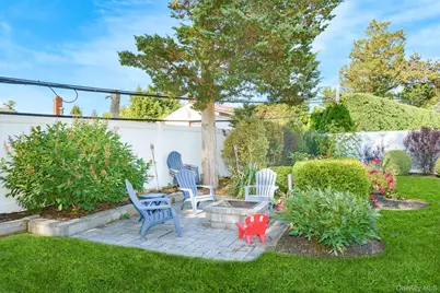 9 Wayne Place, Commack, NY 11725 - Photo 31