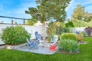 9 Wayne Pl, Commack, NY 11725 - Photo 31