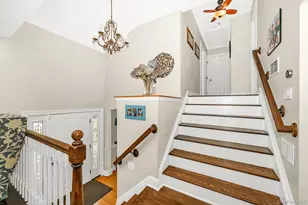 9 Wayne Pl, Commack, NY 11725 - Photo 9