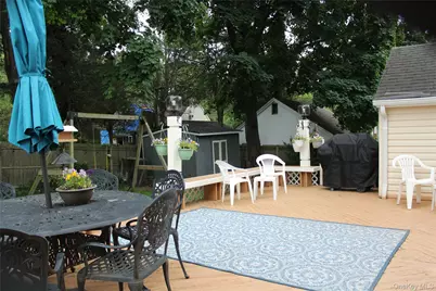 6 Howe Street, Huntington Station, NY 11746 - Photo 13
