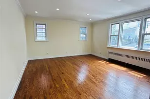 35 Lindsey St, Yonkers, NY 10704 - Photo 3