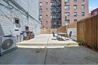 39-31 47th Avenue, Sunnyside, NY 11104 - Photo 17
