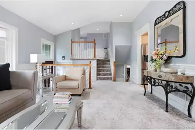 47 Orange Drive, Jericho, NY 11753 - Photo 5