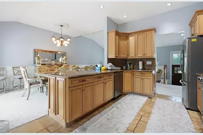 47 Orange Drive, Jericho, NY 11753 - Photo 11