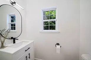 9 Mulligan Dr, Medford, NY 11763 - Photo 13