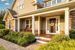 38 Blackberry Ln, Center Moriches, NY 11934 - Photo 3