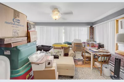130 Fairfield Avenue, Mineola, NY 11501 - Photo 31