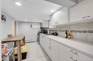 130 Fairfield Ave, Mineola, NY 11501 - Photo 25