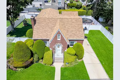 130 Fairfield Avenue, Mineola, NY 11501 - Photo 33