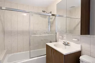 69-55 78th St, Middle Village, NY 11379 - Photo 15