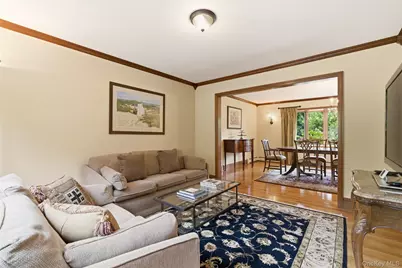 17 Holden Lane, Bayville, NY 11709 - Photo 9