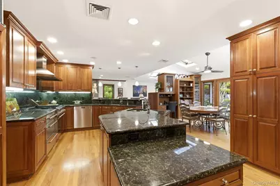 17 Holden Lane, Bayville, NY 11709 - Photo 15