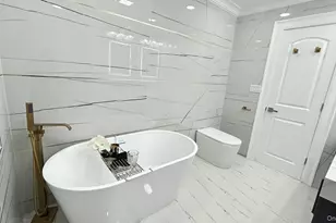 2450 Florin Ct, Bellmore, NY 11710 - Photo 19