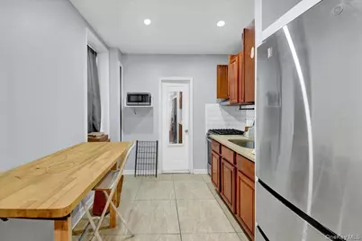 1748 Cross Bronx Expressway, Bronx, NY 10472 - Photo 3