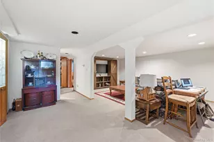 350 Columbus Ave, West Babylon, NY 11704 - Photo 19