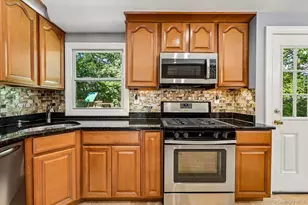 13 Beech St, Nanuet, NY 10954 - Photo 13