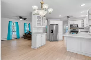 47 Wendy Dr, Farmingville, NY 11738 - Photo 9