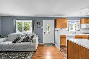 152 Grand Ave, Shirley, NY 11967 - Photo 13