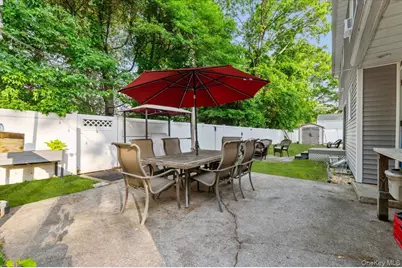 7 Maple Avenue, Holbrook, NY 11741 - Photo 31