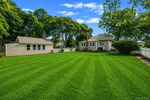 54 Division Ave, West Sayville, NY 11796 - Photo 37