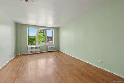 3235 Cambridge Avenue #4L, Bronx, NY 10463 - Photo 5