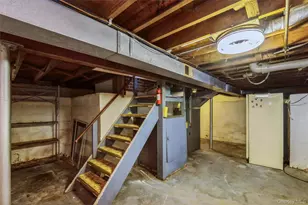 10 Laurel Rd, Ronkonkoma, NY 11779 - Photo 11