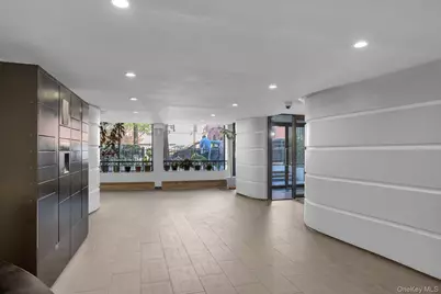 13240 Sanford Avenue #3R, Flushing, NY 11355 - Photo 3