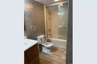 40 Relda Street, Plainview, NY 11803 - Photo 9