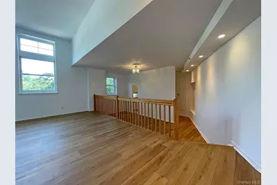 55 W Hartsdale Avenue #H, Hartsdale, NY 10530 - Photo 5