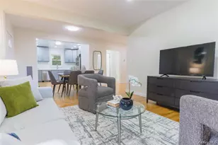 25 Van Duzen Pl, Tuckahoe, NY 10707 - Photo 13