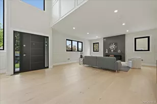 24 Middle Ln, Westbury, NY 11590 - Photo 5