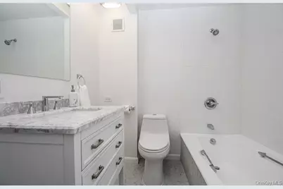 10 Cottage Place #11E, White Plains, NY 10601 - Photo 17
