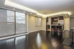 10 Cottage Pl, White Plains, NY 10601 - Photo 5