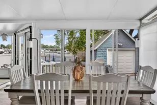 228 W Clearwater Rd, Lindenhurst, NY 11757 - Photo 11