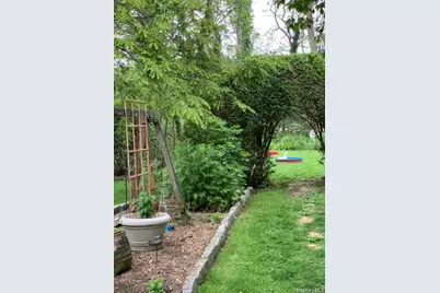 65 Hedges Road, Patchogue, NY 11772 - Photo 21