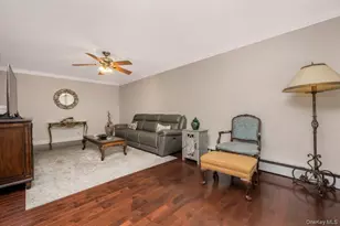 596 Broadway, Lynbrook, NY 11563 - Photo 3