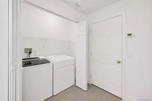 54 Mystic Dr, Ossining, NY 10562 - Photo 25