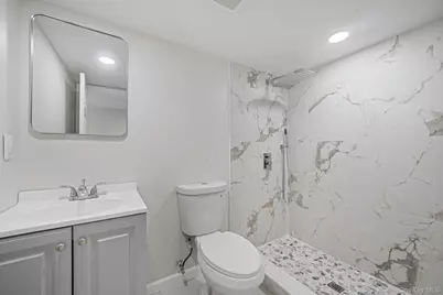 64 Cedar Drive, Bay Shore, NY 11706 - Photo 25